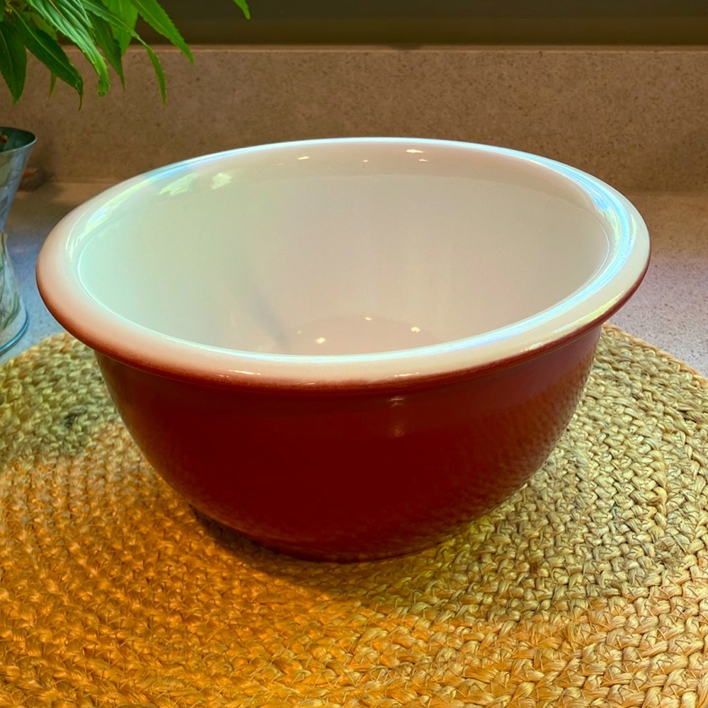 Corelle Coordinates 2QT Red Stoneware Mixing Bowl